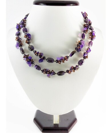 Exclusive Amethyst necklace "Dahlia"