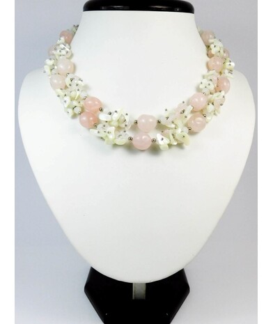 Exclusive quartz necklace "Pink Tenderness"