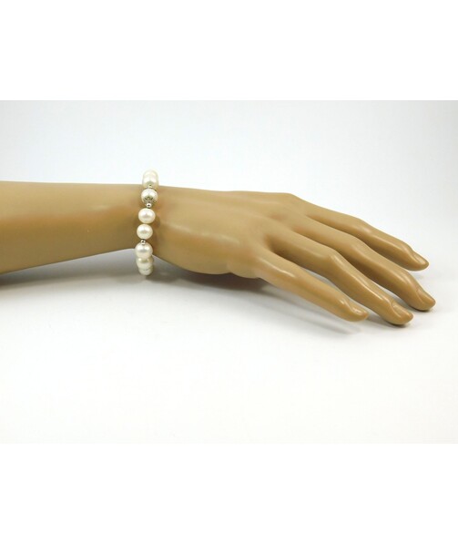 Exclusive pearl bracelet, silver