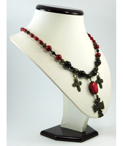 Exclusive necklace made of Coral "Maria", Agate ("Ethnica" Collection)