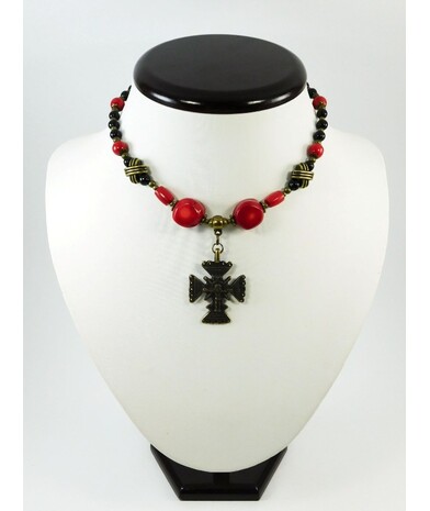 Exclusive Coral Necklace "Duchess 2"