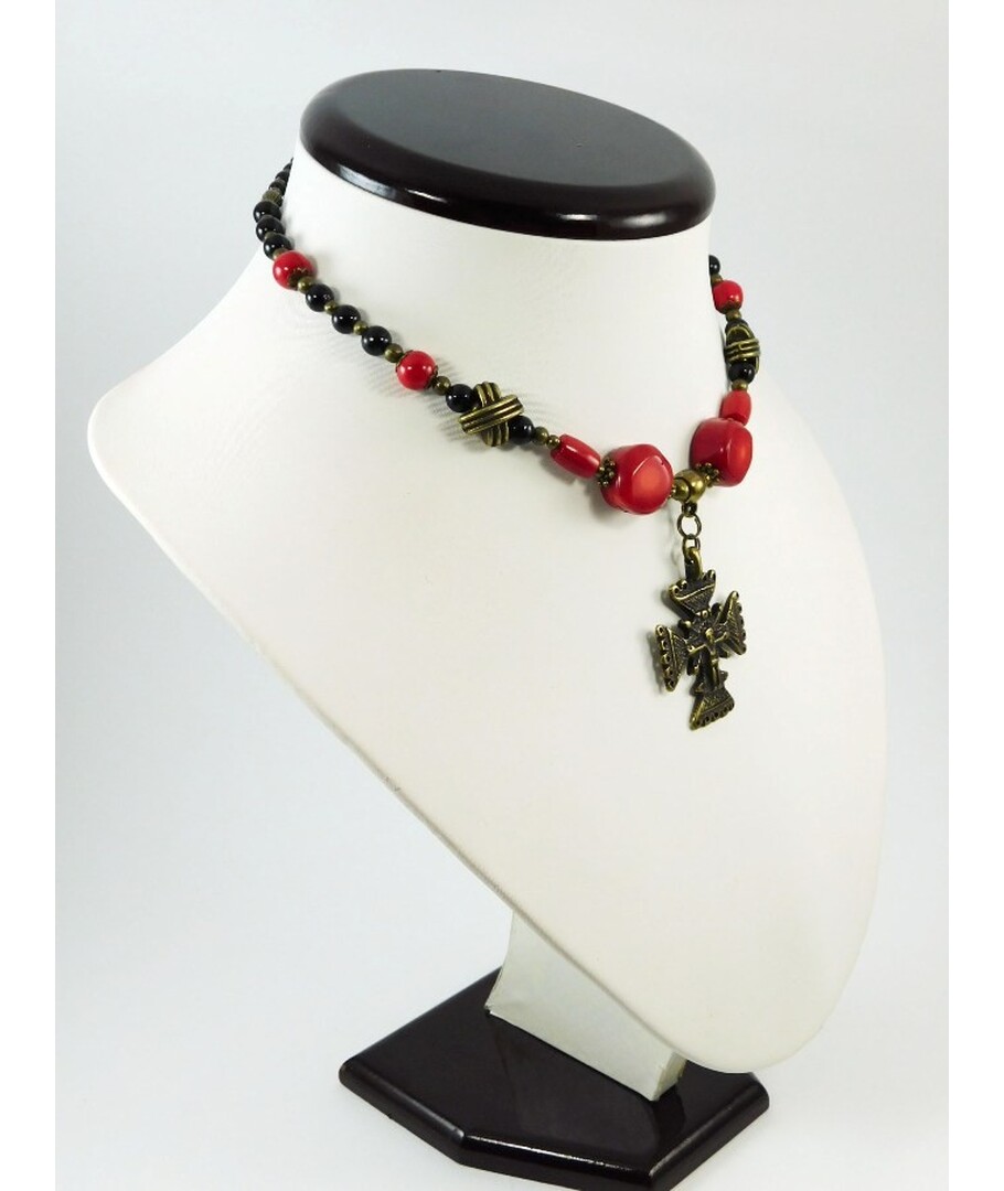 Exclusive Coral Necklace "Duchess 2"