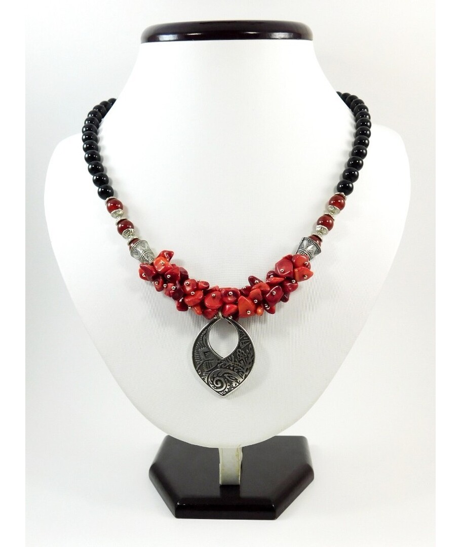 Exclusive necklace "Mikorason" Coral ("Ethnica" Collection)