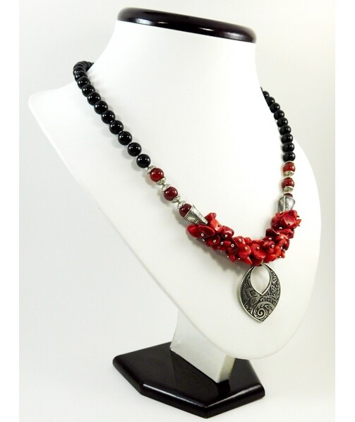 Exclusive necklace "Mikorason" Coral ("Ethnica" Collection)