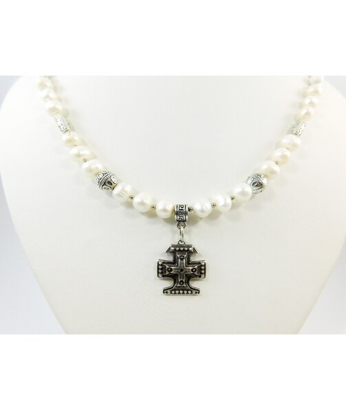 Pearl's exclusive "Key to Heaven" necklace