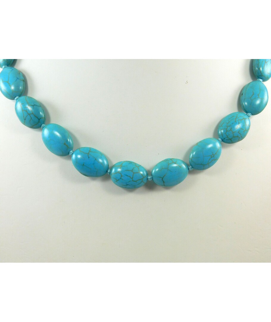 Necklace Turquoise oval press 													