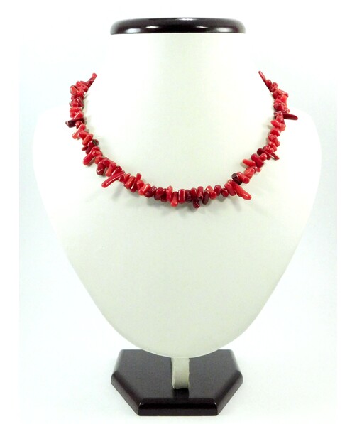 Red needle coral necklace