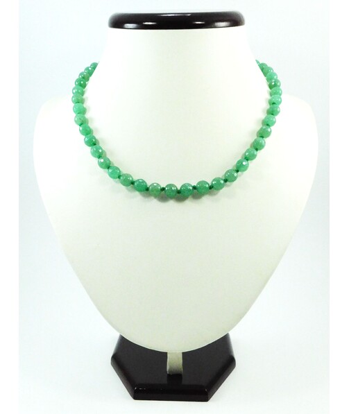 Jade necklace 8 mm facet