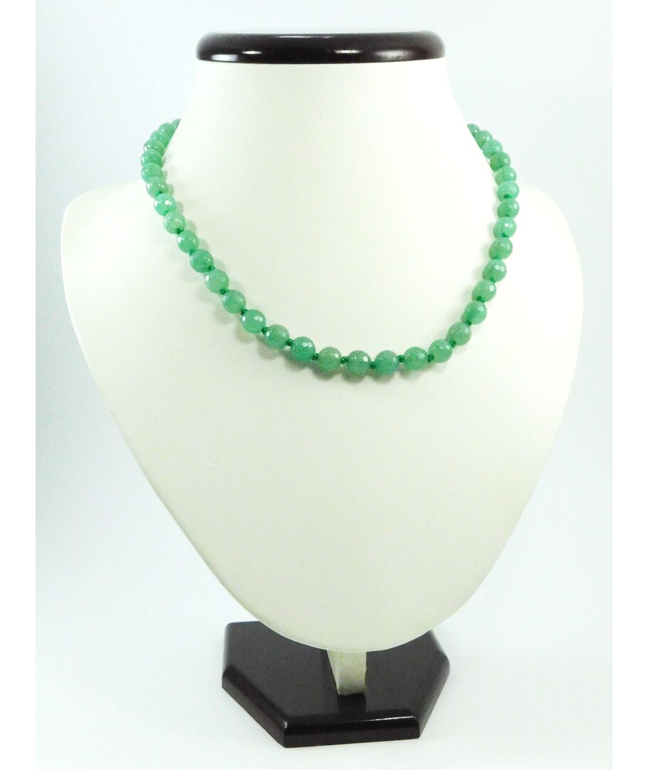 Jade necklace 8 mm facet