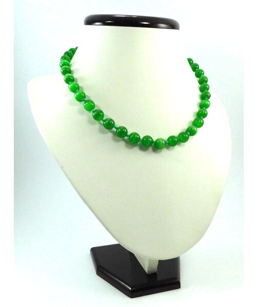 Green cat's eye necklace