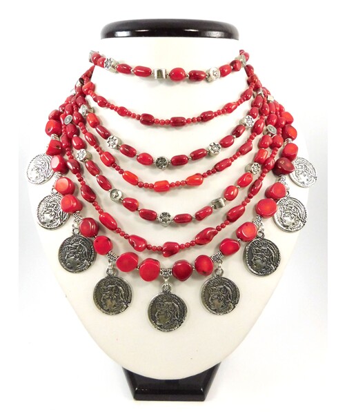 Exclusive coral necklace