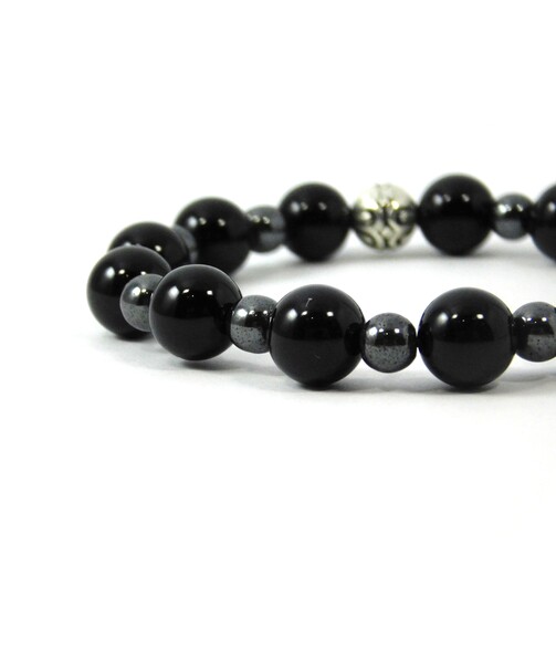 Agate bracelet, Hematite