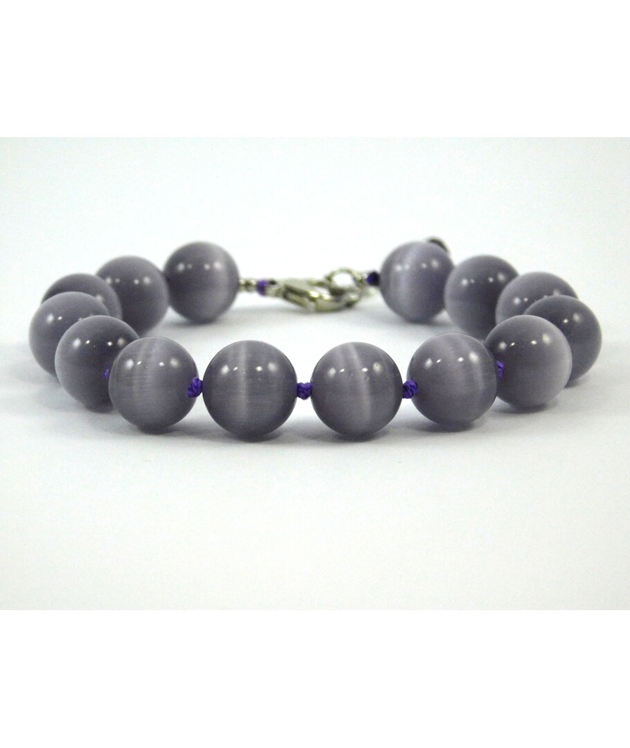 Exclusive cat's eye bracelet