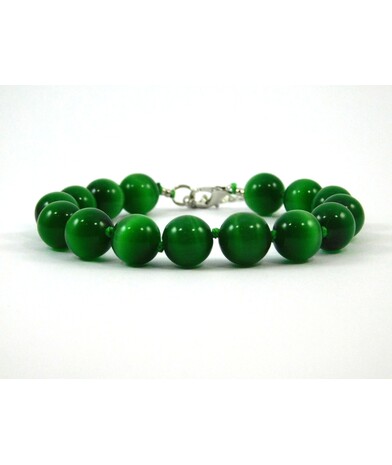 Exclusive cat's eye bracelet