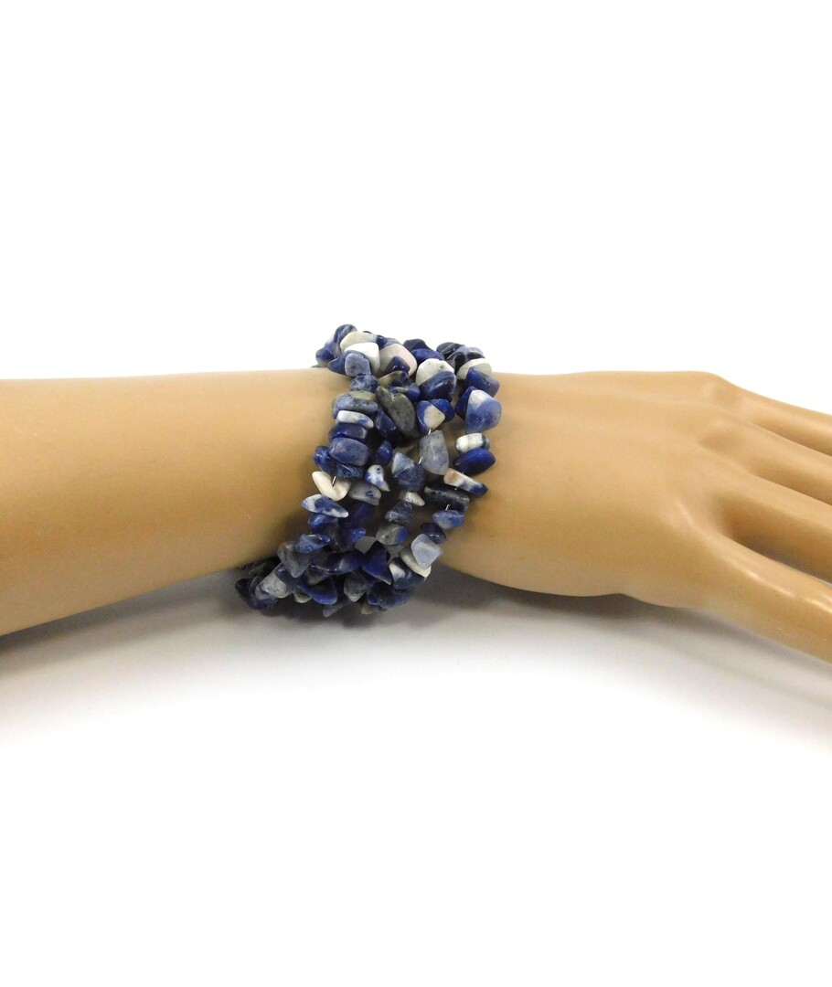 Exclusive lapis lazuli bracelet