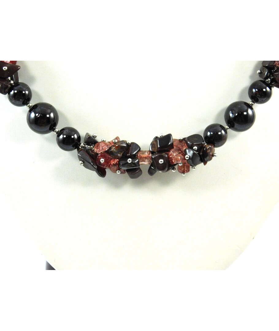 Exclusive necklace "Port wine" Garnet