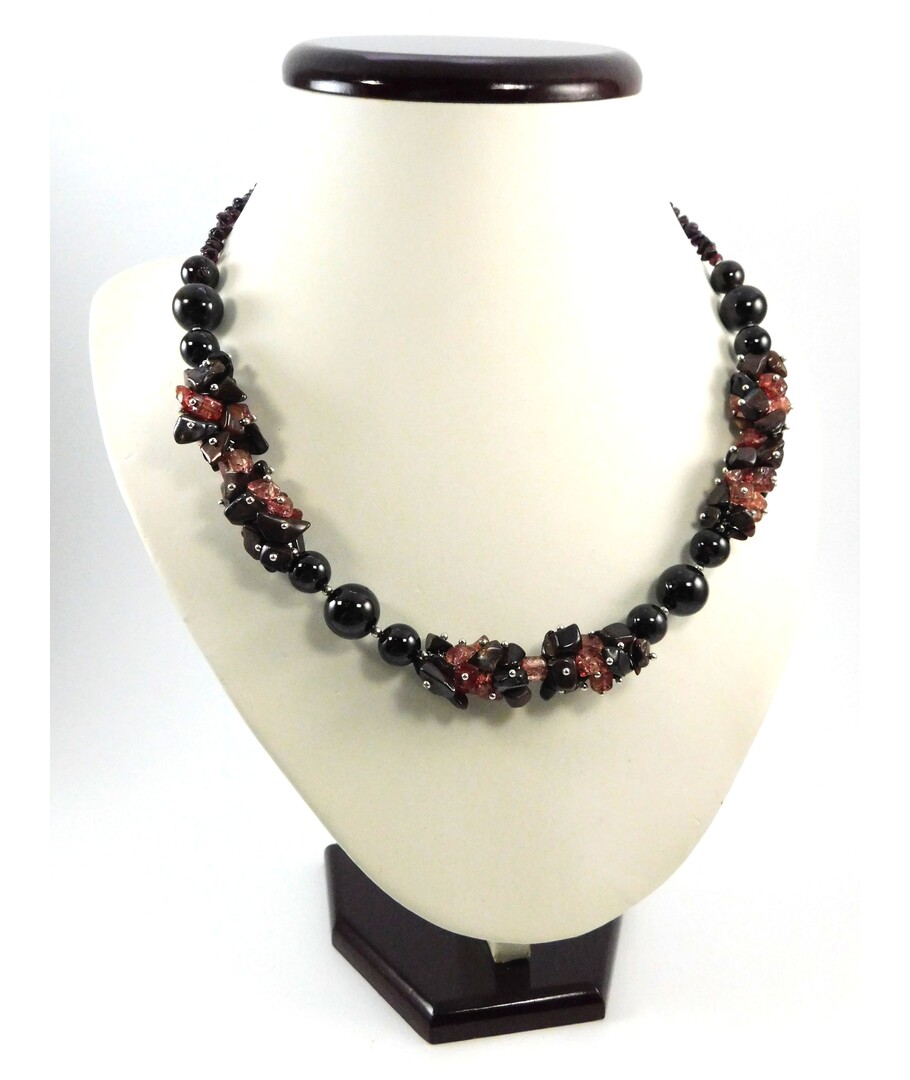 Exclusive necklace "Port wine" Garnet