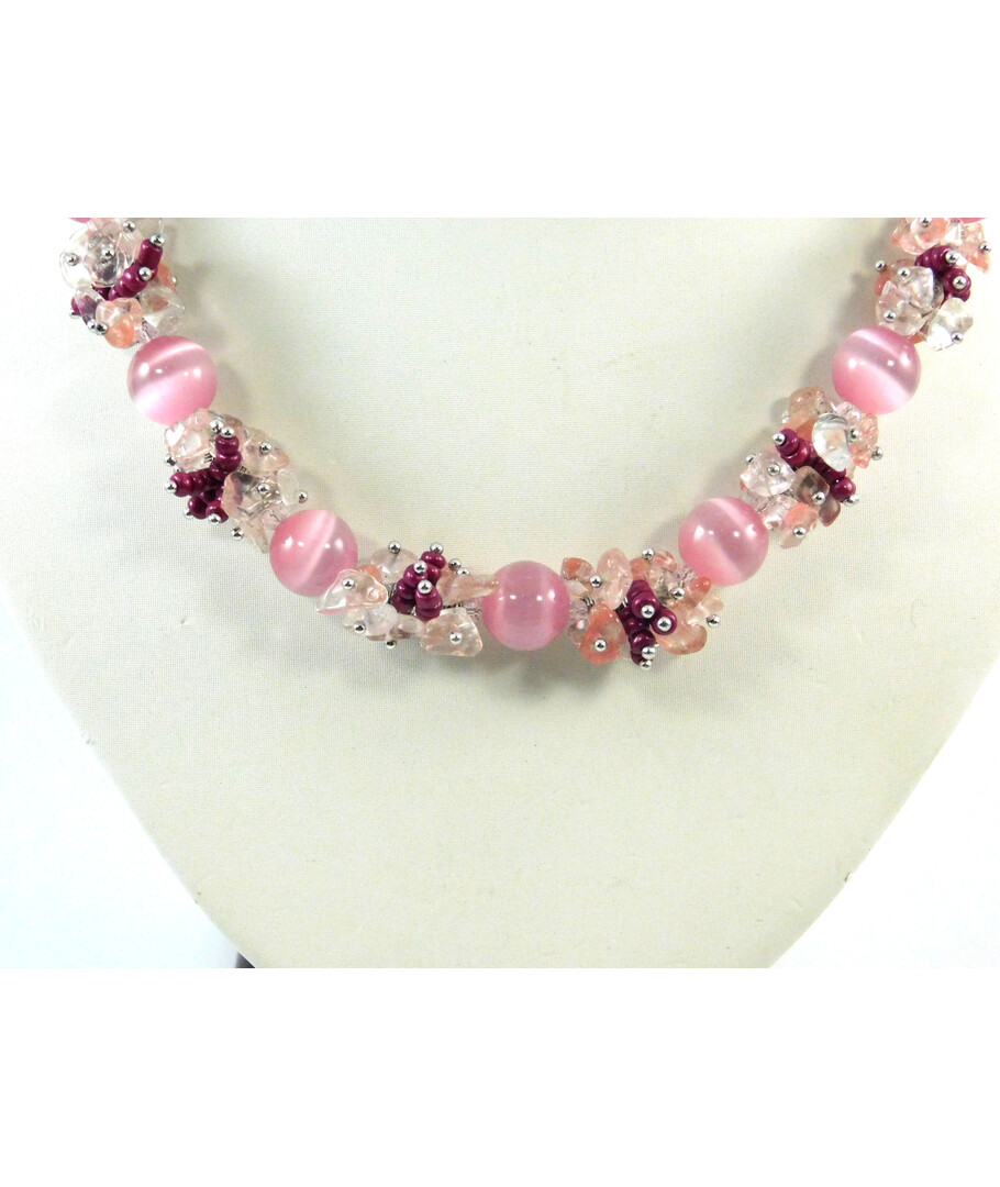 Exclusive necklace "Pink glow" Cat's eye