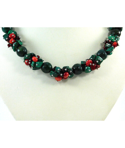 Exclusive necklace "Magic Viburnum" Agate ("Colors" Collection)