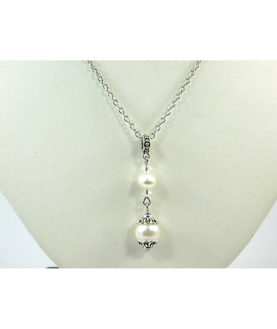 Exclusive Pearl pendant