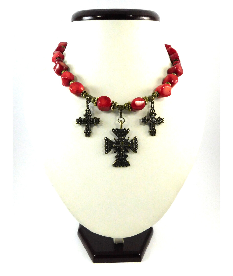 Exclusive necklace "Inheritance" Coral