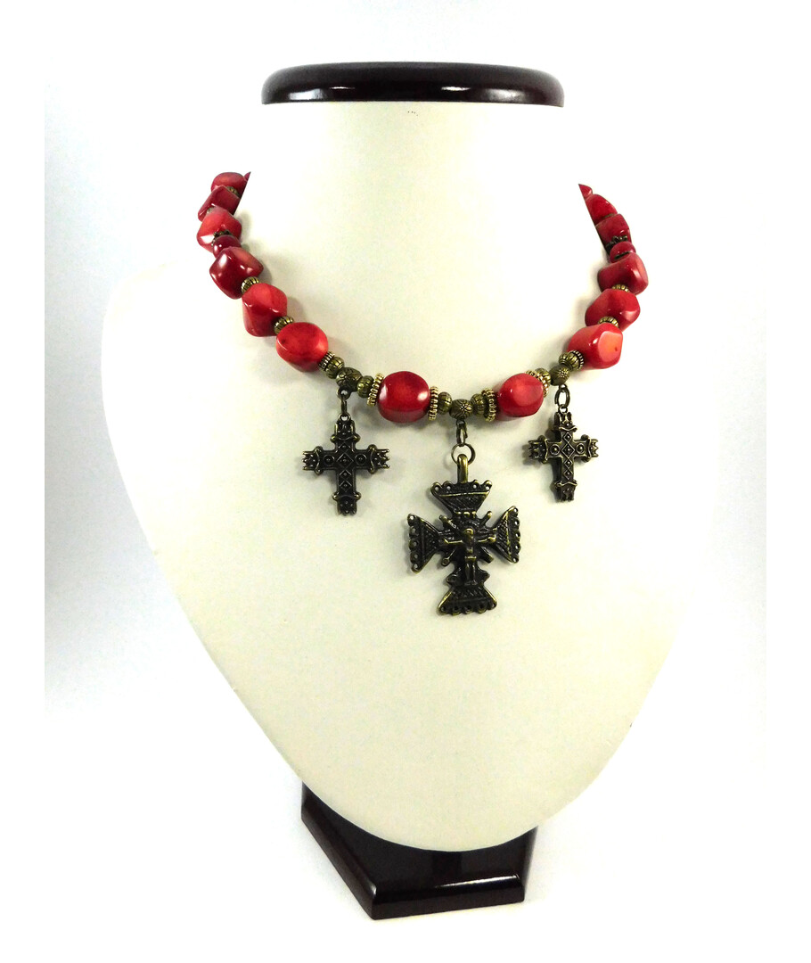 Exclusive necklace "Inheritance" Coral