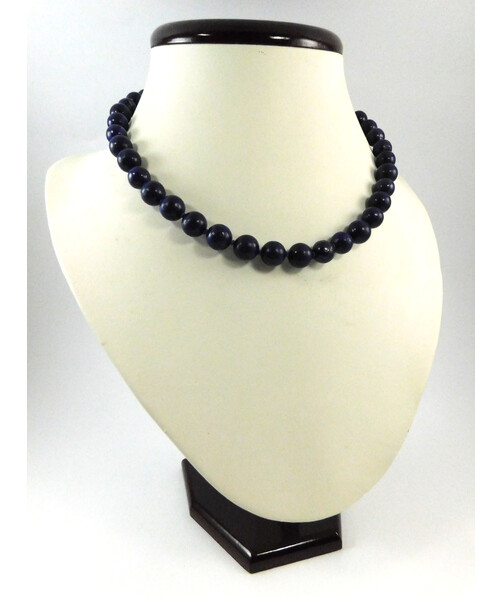 Exclusive lapis lazuli necklace