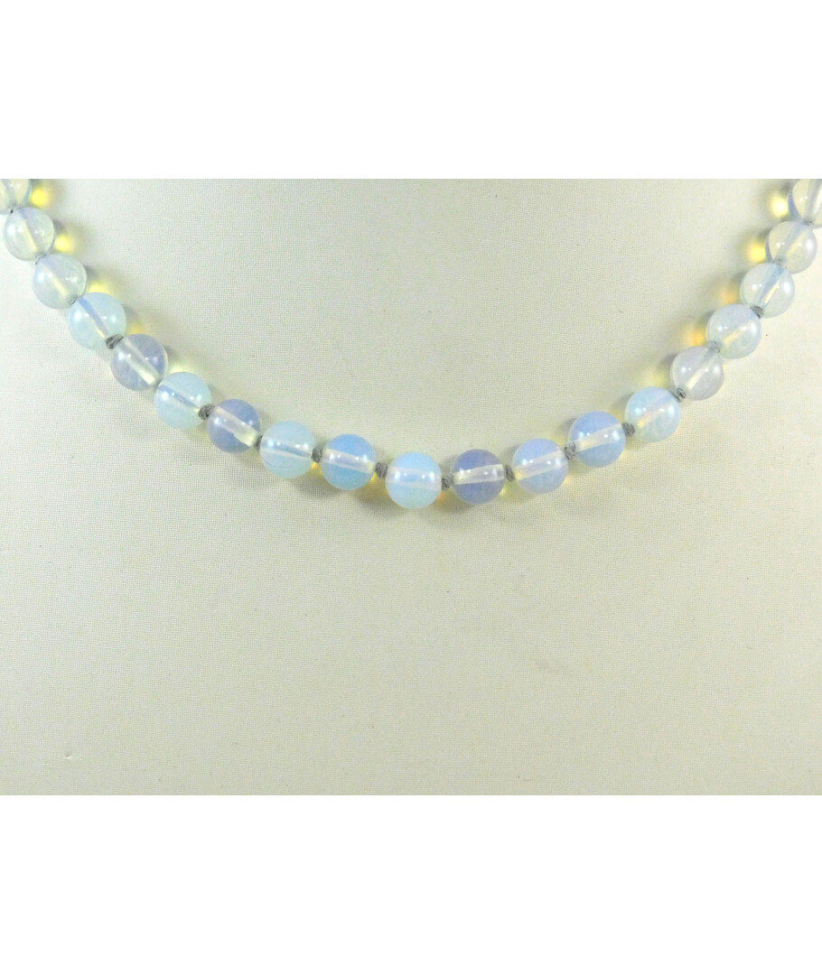 Exclusive necklace Moonstone (synth.)