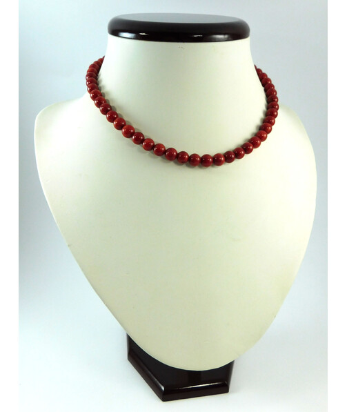 Coral layer necklace