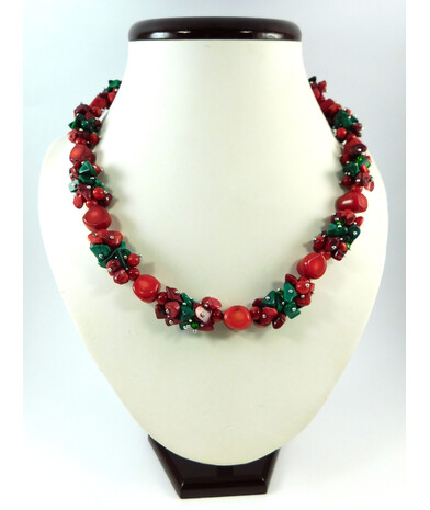 Exclusive necklace Coral, Malachite ("Colors" Collection)