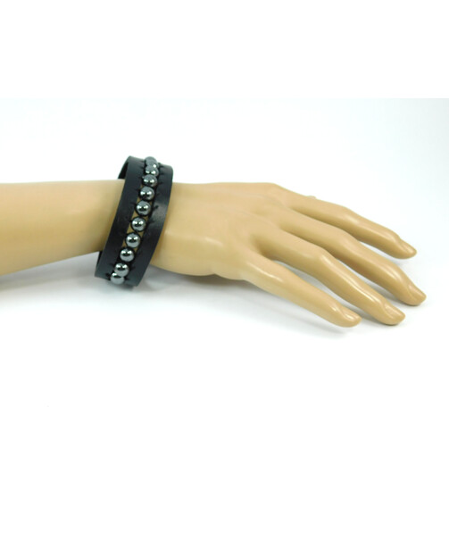 Exclusive leather hematite bracelet