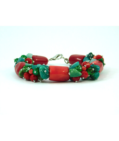 Exclusive coral bracelet "Green dance"