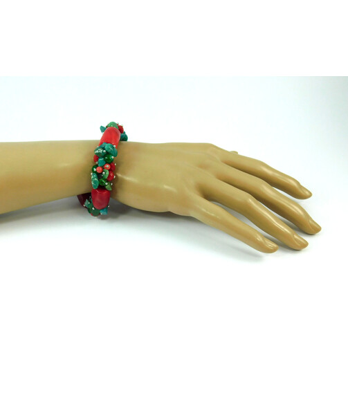 Exclusive coral bracelet "Green dance"