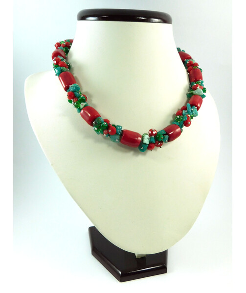 Exclusive necklace "Green Dance" Coral ("Colors" Collection)