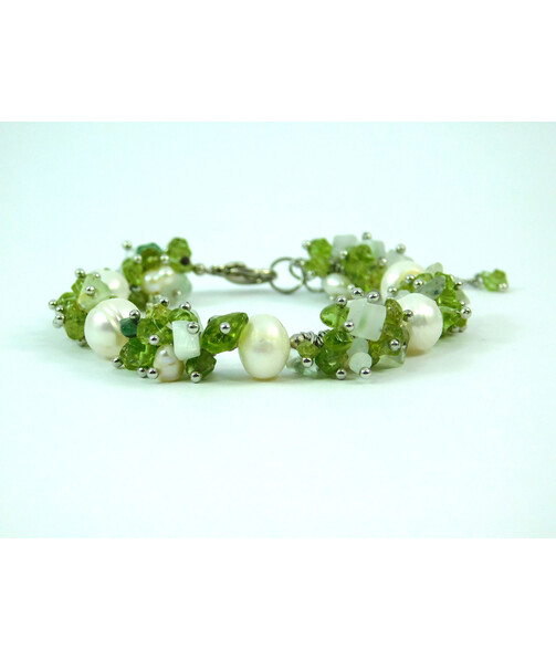 Exclusive bracelet "Pearls symphony", Pearls, Chrysolite