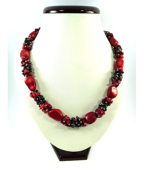 Exclusive necklace "Coral Night" Coral (Colors Collection)