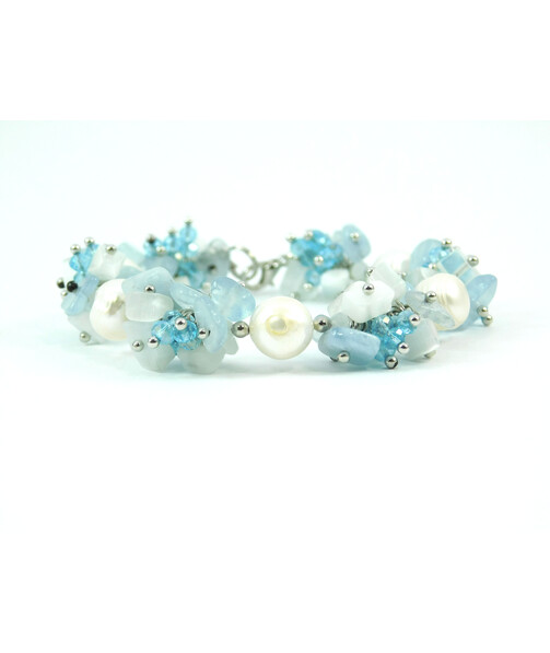 Exclusive "Pearl Symphony" bracelet, Pearls