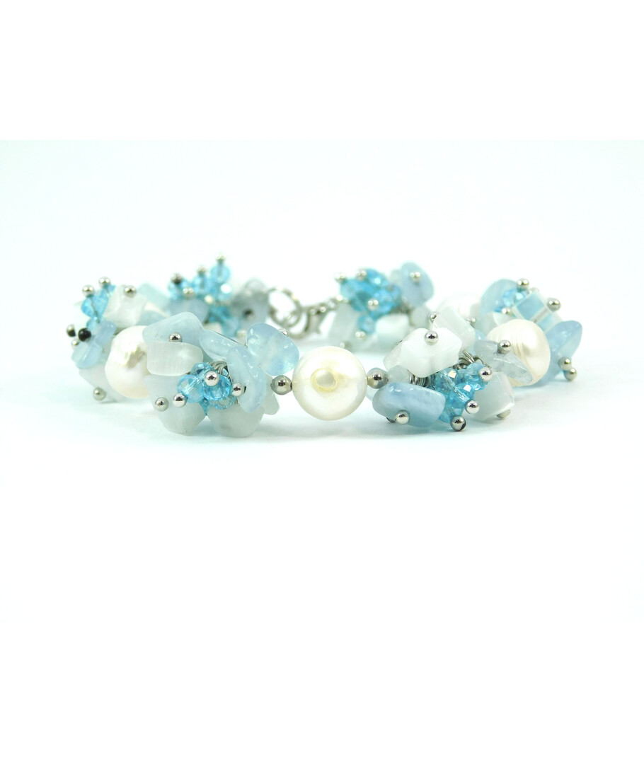 Exclusive "Pearl Symphony" bracelet, Pearls