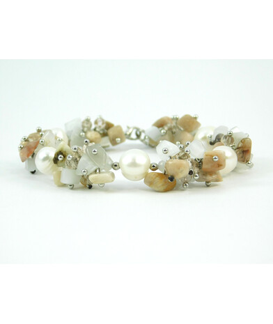 Exclusive "Pearl Symphony" bracelet, Pearls