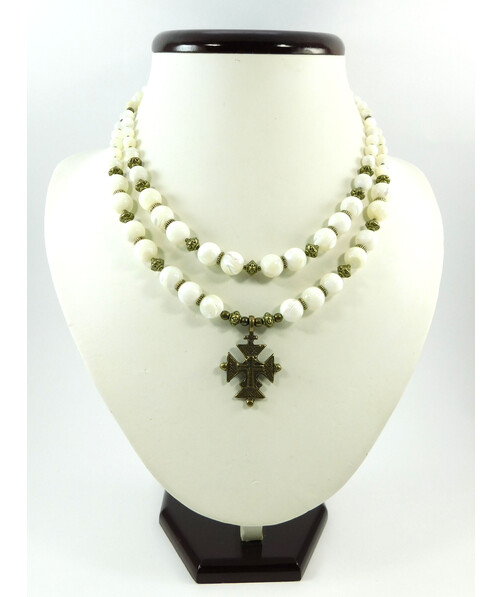 Exclusive necklace "Boda" Mother of pearl