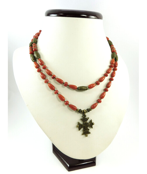 Exclusive necklace "Barbara" Coral 2 rows