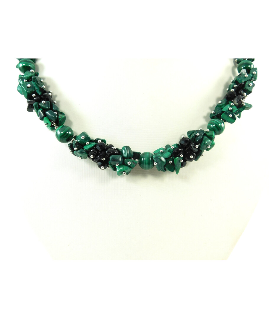 Exclusive Malachite "Green Meadow" necklace ("Colors" Collection)