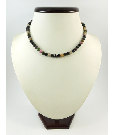 Tourmaline layer smooth colored necklace