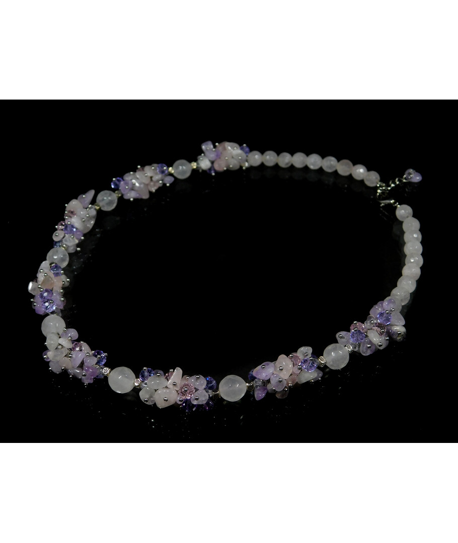 Exclusive necklace "Gentle motif" Rose quartz  