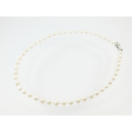 Ожерелье Жемчужины белые 8 мм узелок 
