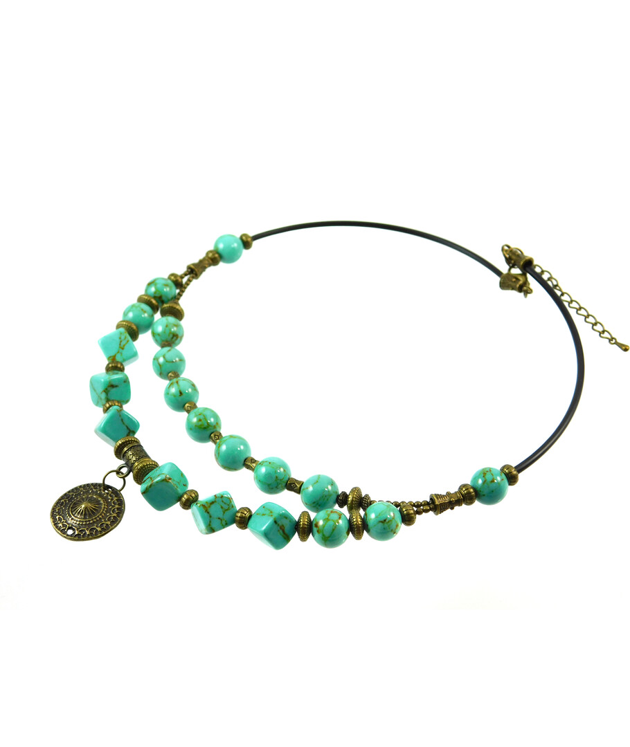 Exclusive necklace "Prima donna" Turquoise cube 10 mm