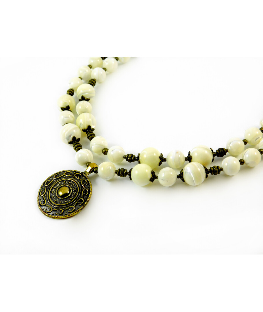 Exclusive necklace "Marva" Mother of pearl 