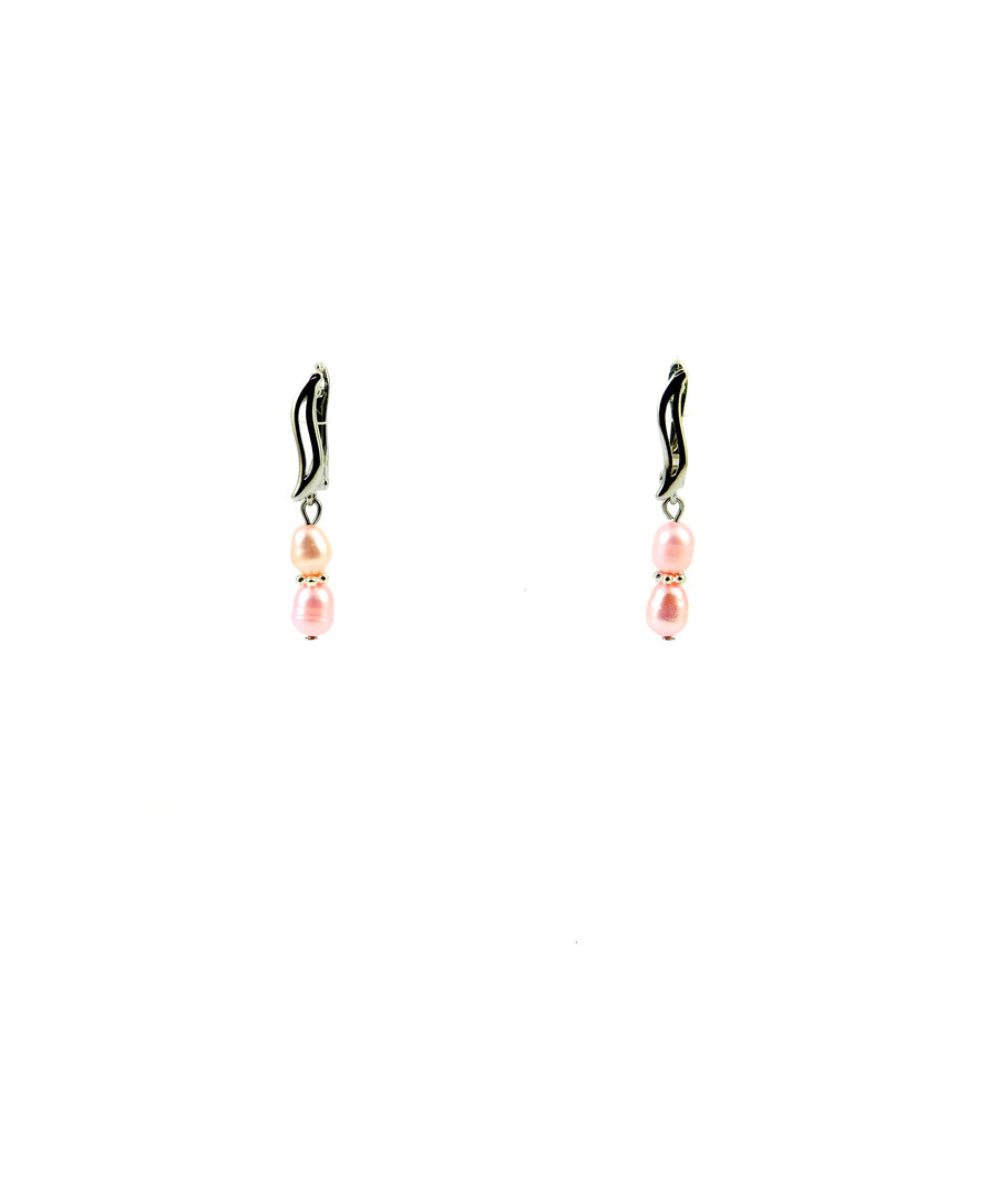 Exclusive pearl earrings