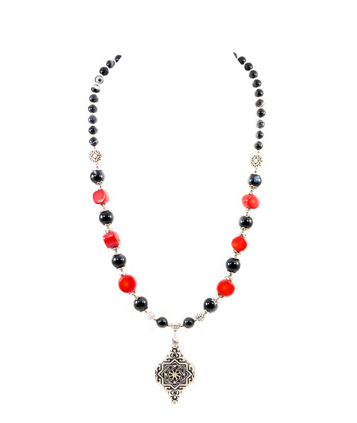 Exclusive necklace "Ethno motifs" Agate, Coral 