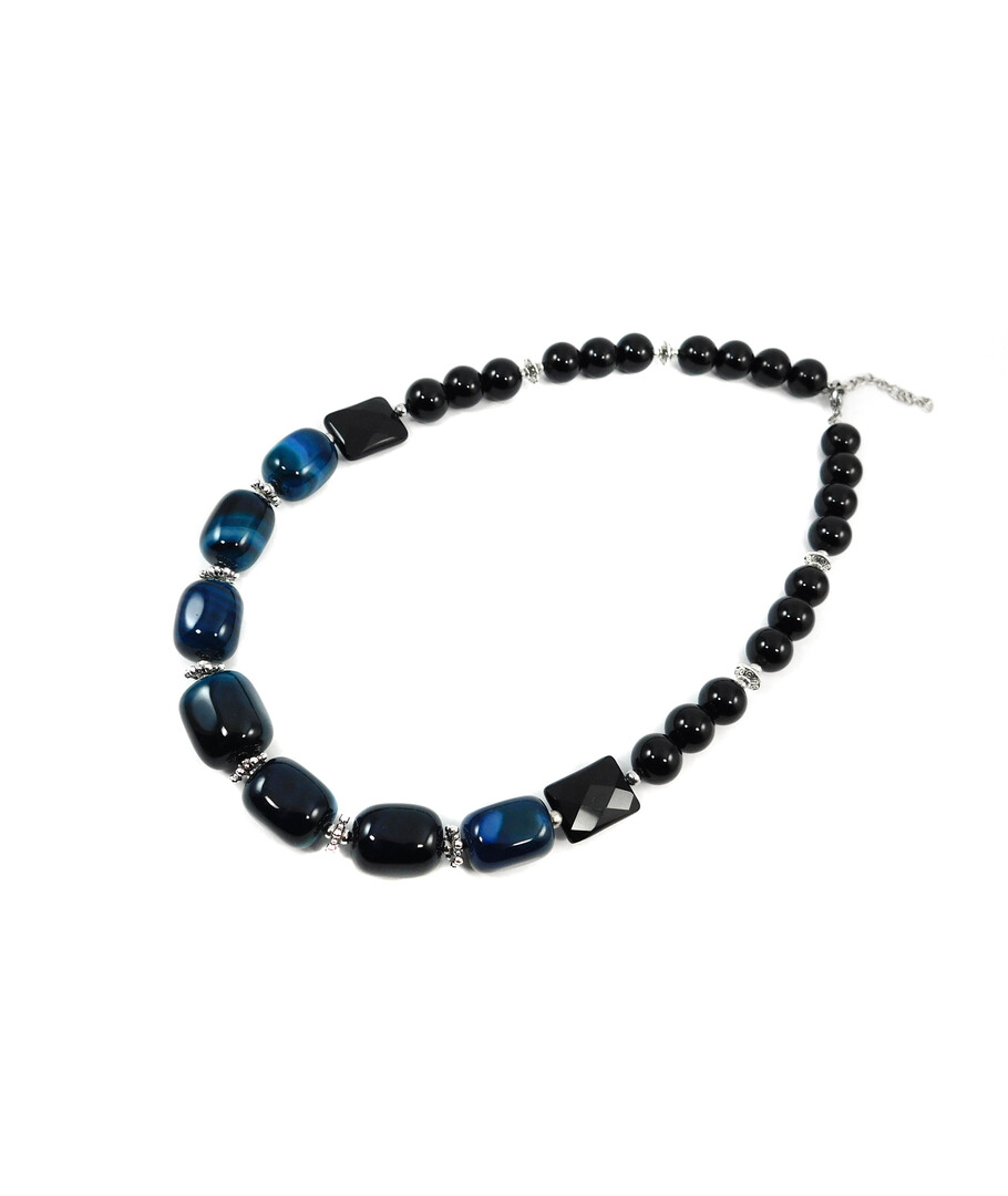 Exclusive necklace "Black Dress" Agate